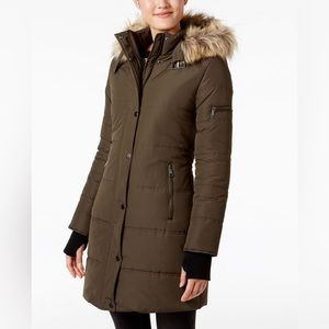 Macy’s Marilyn & Me Juniors' Faux-Fur-Trim Hooded Puffer Coat